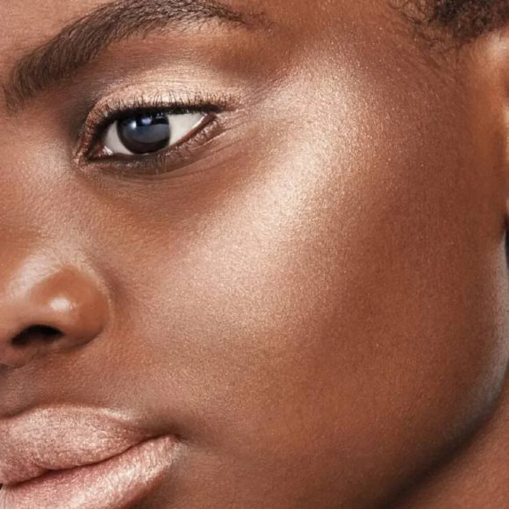 Shiseido Aura Dew Face Eyes Lips in Cosmic - Picture 4 of 6